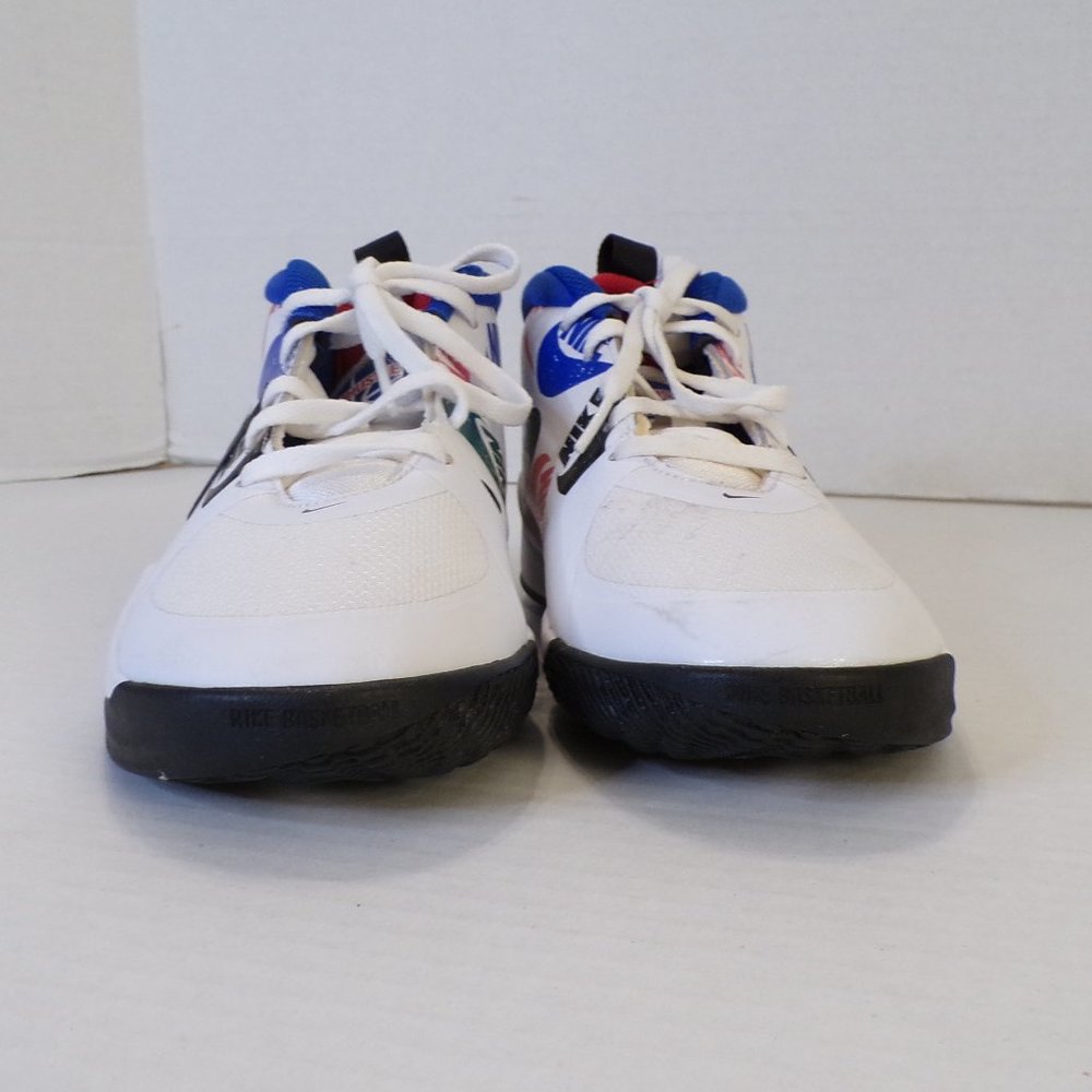 BRAND NEW NIKE TEAM HUSTLE D9 YOUTH MULTIPLE COLORED SNEAKERS - Picture 4 of 11